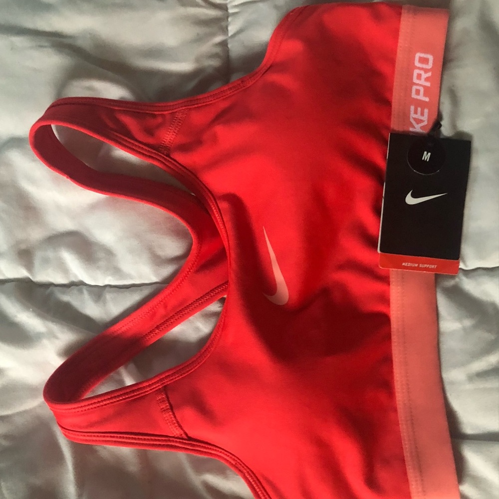 Nike pro Sports bra